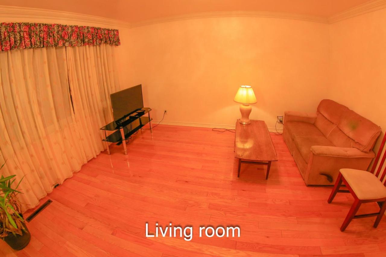 Comfort Home Торонто Екстер'єр фото
